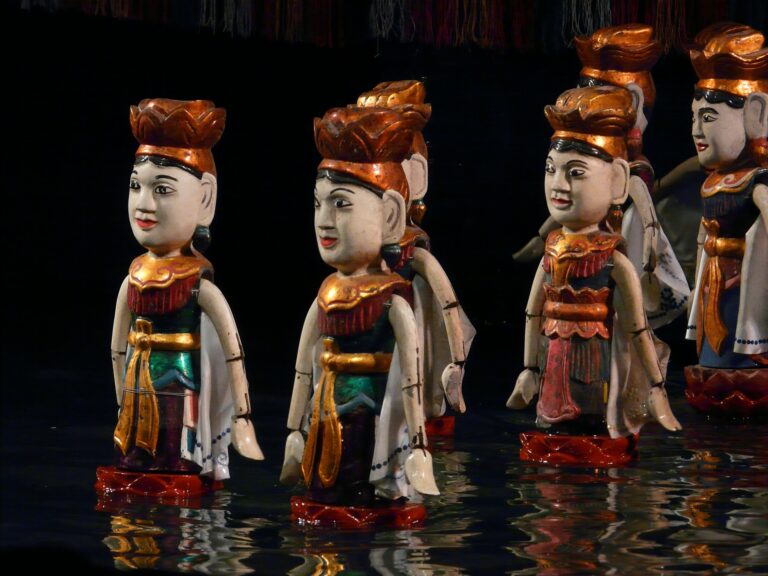 water-puppets-4417_1920